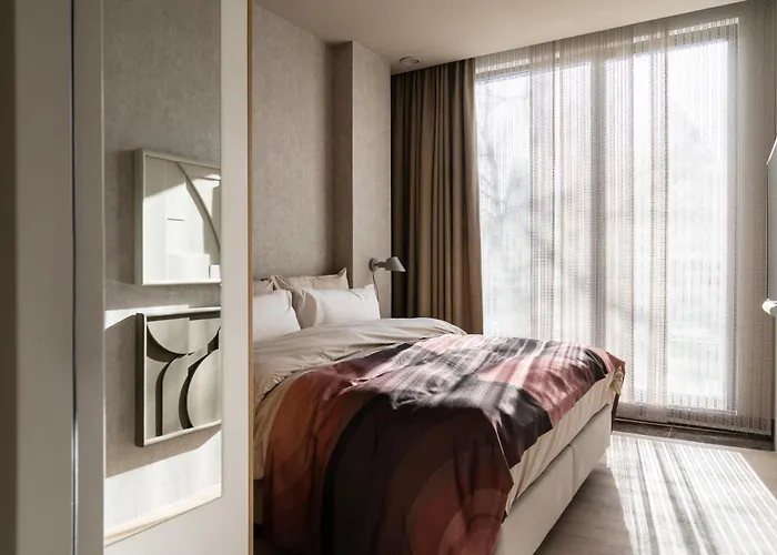 348 Short شقة لاهاي