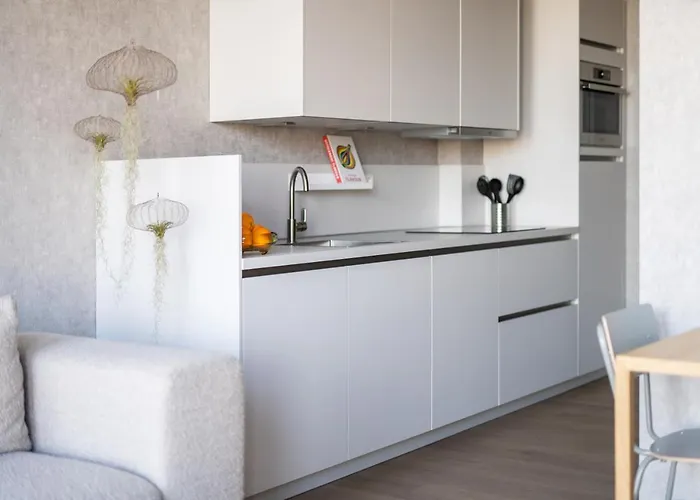 Apartment 348 Short Den Haag