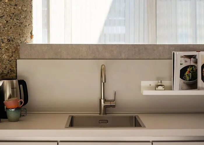 Apartment 348 Short *